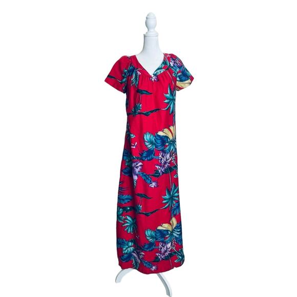 Hilo Hattie Dresses & Skirts - Vintage Hilo Hattie Dress Womens Small Hawaii Hawaiian Floral Red Made USA Beach